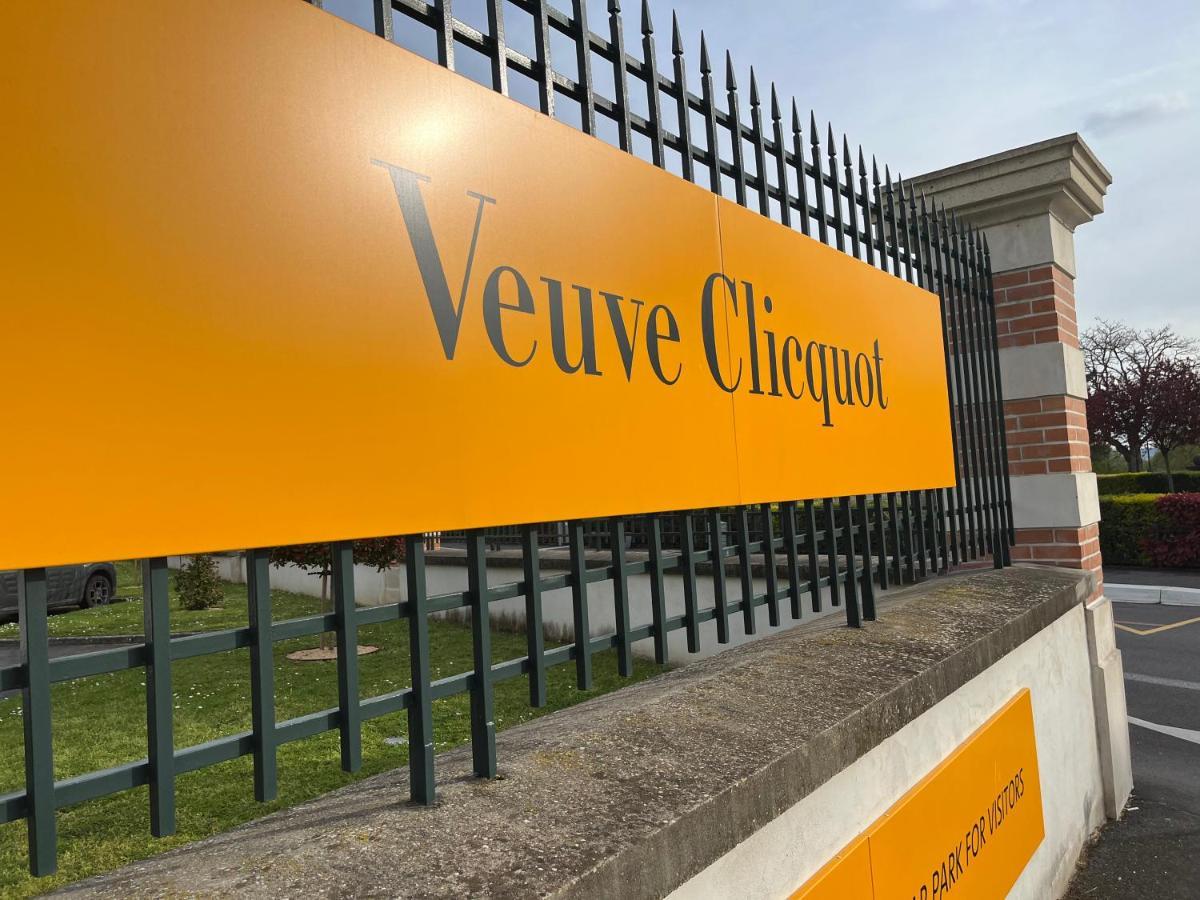 Apartamento Les Rives Remoises Reims Exterior foto